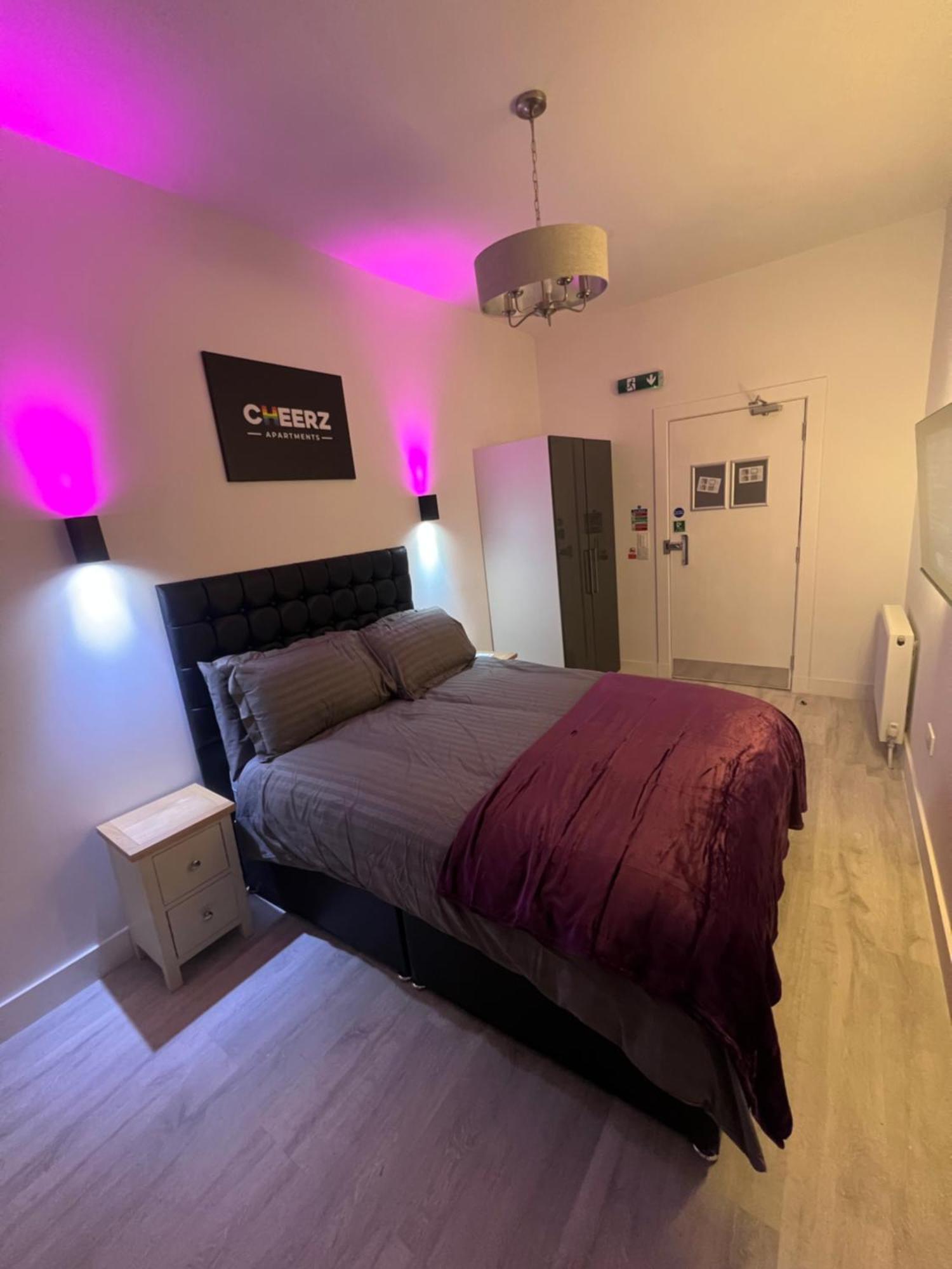 Cheerz Apartments Абердин Екстер'єр фото